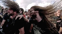 "Lauter als die H&ouml;lle" - das ist das Motto von Wacken, einem der gr&ouml;&szlig;ten Heavy-Metal-Festivals der Welt.