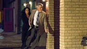 Gefahr ist im Verzug! Det. Jane Rizzoli (Angie Harmon) und Det. Vince Korsak (Bruce McGill) jagen einen Serienmörder. Gefahr ist im Verzug! Det. Jane Rizzoli (Angie Harmon) und Det. Vince Korsak (Bruce McGill) jagen einen Serienmörder.