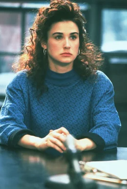 Cynthia Kellogg (Demi Moore)