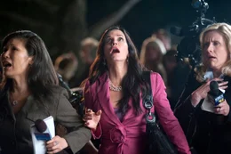 In der Mitte: Gale Weathers-Riley (Courteney Cox)