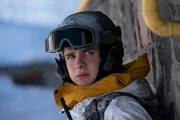 Alex Rider (Otto Farrant) l&auml;sst seine Verfolger in dem Glauben, dass er tot ist. In Wahrheit schmiedet er mit dem Geheimdienst einen Plan, die Eliteschule zu st&uuml;rmen.