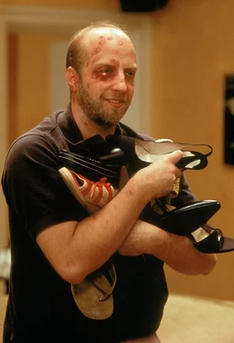 Dom (Chris Elliott)
