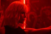 Lorraine Broughton (Charlize Theron)