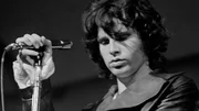 S&auml;nger und Sexsymbol: Mit seinen Songs traf Jim Morrison den Nerv seiner Fans. Als Frontmann der Doors wurde er zum Weltstar.