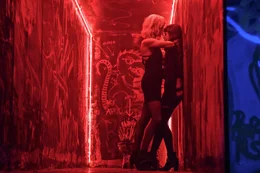 L - R: Lorraine Broughton (Charlize Theron), Delphine Lasalle (Sofia Boutella)