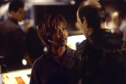 Muss die Welt retten: Talma Stickley (Alfre Woodard, l.) ...