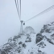 Das Terrain auf der Zugspitze. Hier baute Bleichert 1926 die erste Seilschwebebahn auf die Zugspitze.