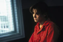 Angela Bennett (Sandra Bullock)