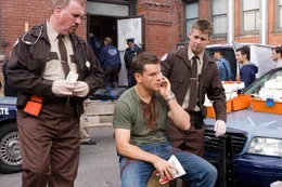 In the middle: Colin Sullivan ( Matt Damon)