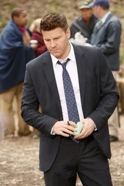 Die Mollige auf dem Miesmacher