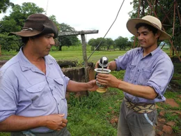 F&uuml;r die Gauchos auf der Estancia Santa Cecilia im Norden Argentiniens geht nichts ohne den geliebten Mate-Tee.