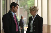 Wie können Det. Lilly Rus (Kathryn Morris, r.) und Det. Scott Valens (Danny Pino, l.) den wahren Täter überführen? Wie können Det. Lilly Rus (Kathryn Morris, r.) und Det. Scott Valens (Danny Pino, l.) den wahren Täter überführen?