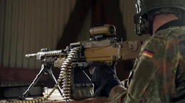 In der Bundeswehr werden verschiedene Handfeuerwaffen eingesetzt.