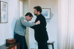 Neben seiner Trauer muss Psychoanalytiker Giovanni (Nanni Moretti, re.) mit seinen Patienten fertigwerden.