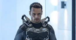 Jimmy Dalton (Sam Heughan)