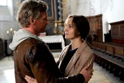 Lily (Jeanette Hain) hat ihren ehemaligen Mitsch&uuml;ler Jan (Barry Atsma) geheiratet.
