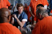 Patrick Jane (Simon Baker) hat Red John getötet, doch niemand will ihm glauben. Er muss aus dem Gefängnis heraus organisieren, dass sich das Team des CBI seines Falls annimmt ...
