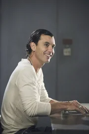 Das BAU-Team ermittelt in einem neuen Fall, doch hat Popstar Paul Davies alias Dante (Gavin Rossdale) wirklich mit den Morden an vier Frauen etwas zu tun? Das BAU-Team ermittelt in einem neuen Fall, doch hat Popstar Paul Davies alias Dante (Gavin Rossdale) wirklich mit den Morden an vier Frauen etwas zu tun?