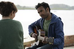 Lily James als Ellie, Himesh Patel als Jack