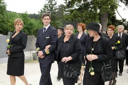 Muriel Baumeister (Marie), Andreas Kiendl (Hubert), Marianne Mendt (Leopoldine), Christine Ostermayer (Frau Morawa).