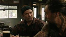 Thomas Curry (Temuera Morrison, l.); Arthur Curry / Aquaman (Jason Momoa, r.)