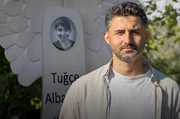 Doğuş Albayrak verlor seine Schwester Tuğçe durch einen Gewaltangriff. Er will keine Rache.