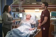 CHICAGO MED -- "Choices" Episode 109 -- Pictured: (l-r) S. Epatha Merkerson as Sharon Goodwin, Gregg Henry as Dr. Downey, Colin Donnell as Dr. Connor Rhodes