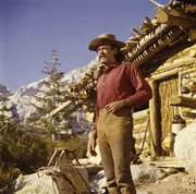 Jethro Stuart (Henry Fonda)