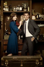 Dr. Temperance "Bones" Brennan (Emily Deschanel) und Special Agent Seeley Booth (David Boreanaz).