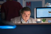 CHICAGO MED - "Guilty" Episode 112 -- Pictured: Oliver Platt as Dr. Daniel Charles