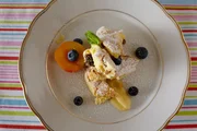 Kaiserschmarren mit Marillenröster und Apfelmus. Kaiserschmarren mit Marillenröster und Apfelmus.
