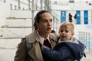 Playing Nice – Du gehörst uns Folge 2 Die Mutter versucht, das Richtige zu tun: Jessica Brown Findlay als Lucy Lambert