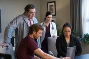 CHICAGO MED -- "Reunion" Episode 108 -- Pictured: (l-r) Nick Gehlfuss als Dr. Will Halstead, Oliver Platt als Dr. Daniel Charles, Torrey DeVitto als Dr. Natalie Manning, S. Epatha Merkerson als Sharon Goodwin