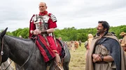 (v.l.) Gaius (Kirk B. R. Woller), Atticus Aemilius (Elijah Alexander).