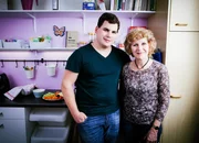 Renato Hauser und seine Mutter Marianne Hauser