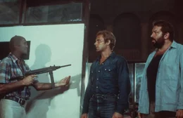 Plata (Terence Hill, M.) und Salud (Bud Spencer, r.) lassen sich doch nicht von jedem Dahergelaufenen bedrohen