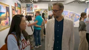 Janni lädt Oliver spontan zu einer Kunstausstellung ein. Sie entpuppt sich als interaktive Aktion. Erst fürchtet Janni, Oliver überfordert zu haben - doch am Ende bricht das Eis, und die beiden liefern sich eine ausgelassene Farbschlacht.