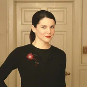 (1. Staffel) - Als junge Mutter hat es Lorelai (Lauren Graham) nicht immer einfach - vor allem auch, weil sie nicht gerne die finanzielle Hilfe ihrer gutsituierten Eltern annehmen möchte, zu denen sie seit der Schwangerschaft kein gutes Verhältnis hat ...
