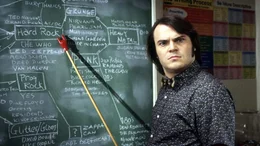 Der arbeitslose Gitarrist Dewey Finn (Jack Black) fasst den verr&uuml;ckten Plan, aus den Sch&uuml;lern einer elit&auml;ren Privatschule eine Rockband zu formen.