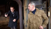 Oberstaatsanwalt Thomas Sander (Mathias Herrmann, l.) sucht nach Dr. Vogt (Tim Wilde), doch dieser hat seinen Verfolger bereits bemerkt... Oberstaatsanwalt Thomas Sander (Mathias Herrmann, l.) sucht nach Dr. Vogt (Tim Wilde), doch dieser hat seinen Verfolger bereits bemerkt...