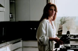 Laura (Julia Roberts) hat keine ruhige Minute mehr, seit sie wei&szlig;, da&szlig; ihr Ex-Mann ihr Versteck ausfindig gemacht hat ...