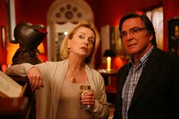 Gisela Schneeberger (Walli Gr&auml;fin von Felsen-Hepp), Elmar Wepper (Wendel Overmann).