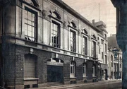 Die Stadtbibliothek 1937 im ehem. Logenhaus im Neuen Weg (später Weitlingstr.), ihrem Sitz von 1934 bis 1998 Die Stadtbibliothek 1937 im ehem. Logenhaus im Neuen Weg (später Weitlingstr.), ihrem Sitz von 1934 bis 1998