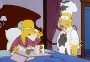 Homer (re.) vertritt bei Mr. Burns den verreisten Smithers, kann seinem Chef aber nichts rechtmachen.