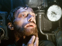 NDR Fernsehen DAS BOOT, TEIL 4, am Sonntag (27.06.10) um 00:25 Uhr. Die Verfolgung mit Wasserbomben nimmt kein Ende. Obermaschinist Johann (Erwin Leder) verliert in panischer Angst die Nerven.