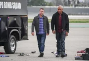 G. Callen (Chris O'Donnell, l.); Sam Hanna (LL Cool J, r.)