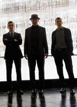 Die Magier J. Daniel Atlas (Jesse Eisenberg, r.), Merritt McKinney (Woody Harrelson, M.) und Jack Wilder (Dave Franco, l.) nehmen jede Herausforderung an.