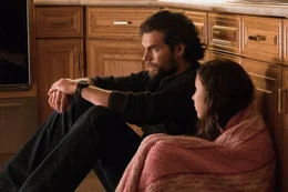 Der neue Fall geht dem Cop Marshall (Henry Cavill) ziemlich an die Nerven. Zumal die Opfer im Alter seiner Tochter Faye (Emma Tremblay) sind.