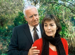 NDR Fernsehen MEINE GROSSE LIEBE, am Samstag (08.10.11) um 21:45 Uhr. Nach Jahrzehnten sehen Vera (Thekla Carola Wied) und ihr Ex-Geliebter Werner (Peter Bongartz) sich das erste Mal wieder.