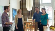Die Kommissare Joost (Nike Fuhrmann, r.) und Pöhlmann (Dominic Boeer, 2.v.r.) platzen in einen handfesten Beziehungsstreit zwischen Sören (Dennis Herrmann, l.) und Julia Kirchner (Judith Achner, 2.v.l.). Beschreibung des Falls und der Frage, ob einer der beiden die Frau getötet hat. Die Kommissare Joost (Nike Fuhrmann, r.) und Pöhlmann (Dominic Boeer, 2.v.r.) platzen in einen handfesten Beziehungsstreit zwischen Sören (Dennis Herrmann, l.) und Julia Kirchner (Judith Achner, 2.v.l.). Beschreibung des Falls und der Frage, ob einer der beiden die Frau getötet hat.